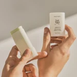 ضد آفتاب استیکی مات کننده SPF50, beauty of joseon  وزن 18 گرم - Image 3